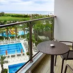 Port Nature Luxury