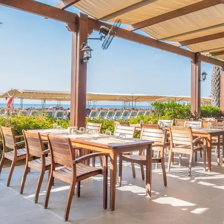 Отель Port Nature Luxury