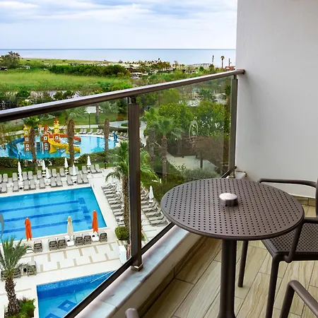 Port Nature Luxury