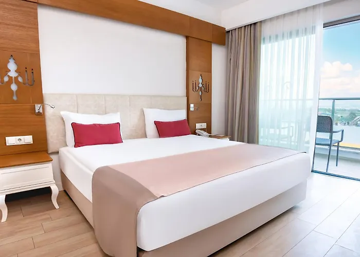 Port Nature Luxury 5* Belek