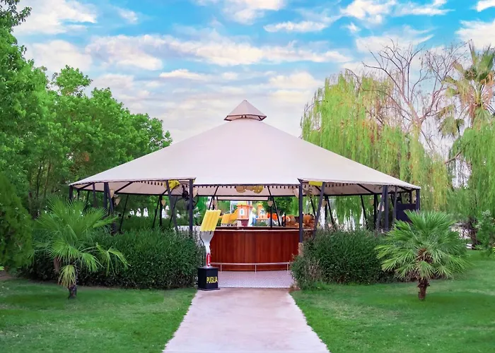 Port Nature Luxury Hotel