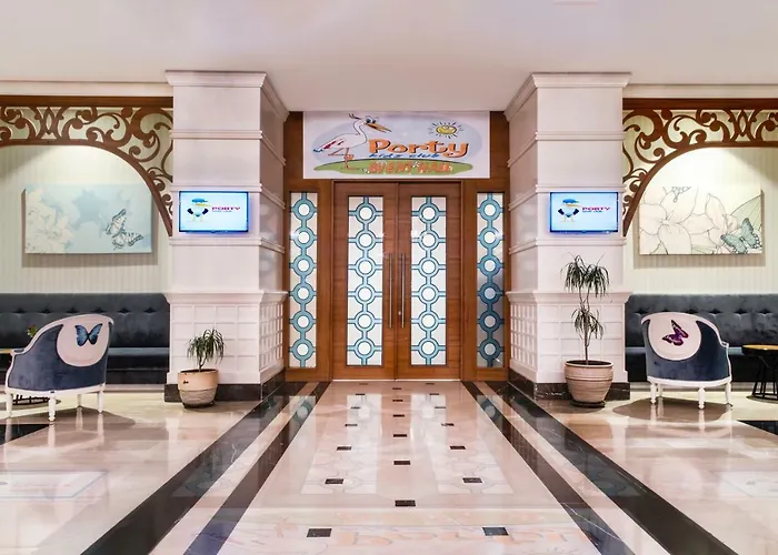 Hotel Port Nature Luxury 5*
