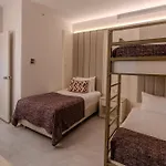 Hotell Port Nature Luxury