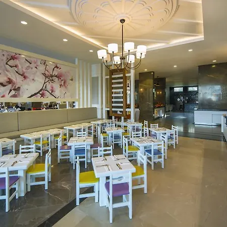 Hotel Port Nature Luxury